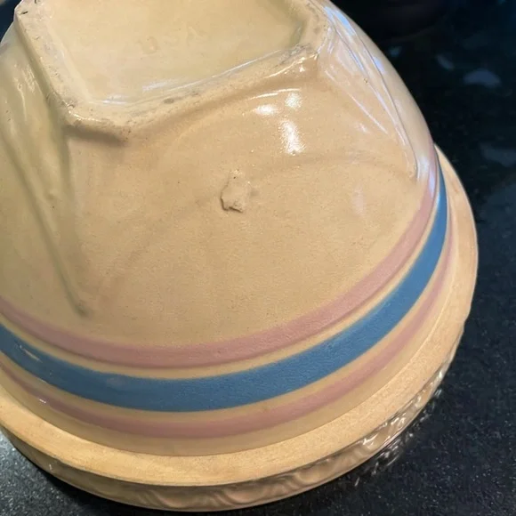 Antique (1930s) McCoy Yellow Ware Stoneware Bowl with Blue & Pink Stripes - Picture 11 of 14